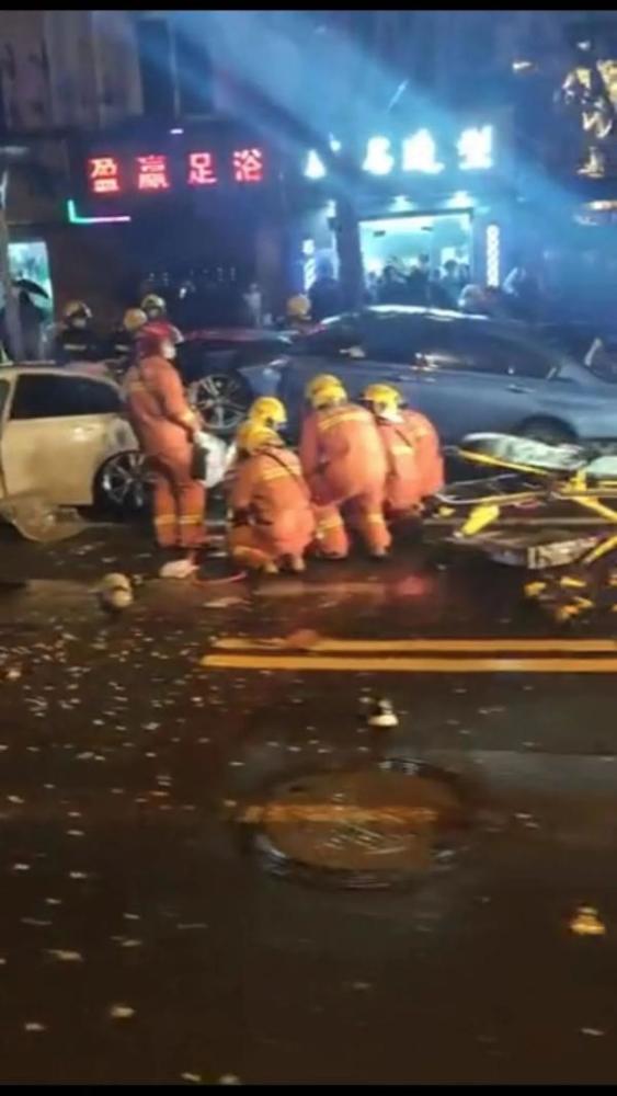 上海凉城路车祸2死5伤是怎么回事？上海凉城路视频 车祸事件始末