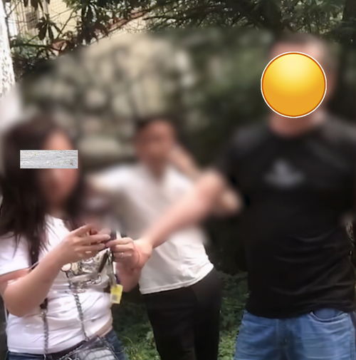 男孩因偷东西被绑在电线杆上抽打_男孩因偷东西被绑在电线杆上抽打，怀疑就可以动用私刑？