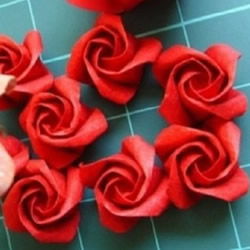 纸玫瑰花的折法