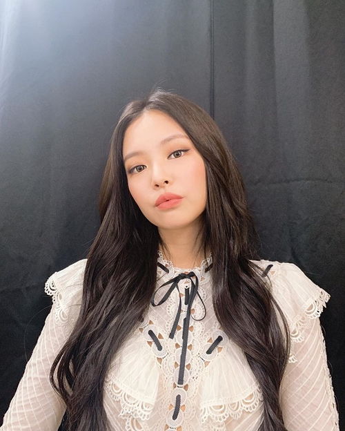 jennie水蜜桃