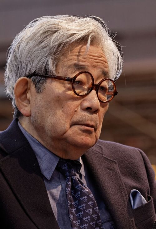 大江健三郎去世