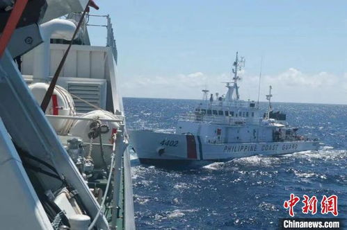 中国海警对菲律宾侵闯黄岩岛邻近海域船只实施管控措施_中国海警依法对菲律宾侵闯黄岩岛邻近海域的3艘渔业和水产资源局公务船实施管控措施