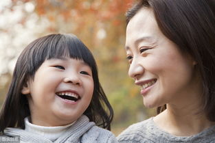 黄一鸣妈妈鼓励她把孩子生下来_黄一鸣再发视频，孩子曝光，捶实孩子是王思聪的，结果被男方拉黑