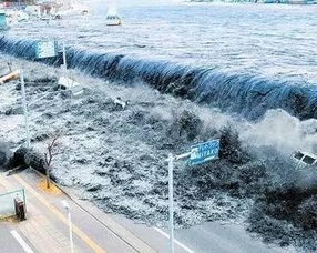 日本南海海槽附近曾数次发生大地震_7.1级后，日本南海海槽有大地震？如出现，死亡人数预计或超32万