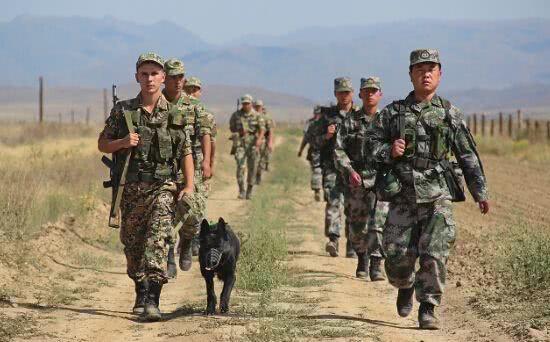 2代兵团人用一生守边防_“再苦我也不离开！”屯垦戍边50年，他走过的路够绕地球五圈……