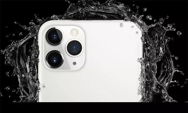 iPhone浴霸三摄是怎么回事？浴霸三摄iPhone11现场叫板华为芯片