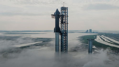 SpaceX星舰第二次试射首次进入太空_“星舰”二次试飞爆炸但“成功”？马斯克发文祝贺！美国2025载人登月或“流产”