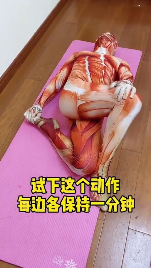 腰不舒服试试这4个动作_腰酸背痛不舒服？这6个简单的动作每天做