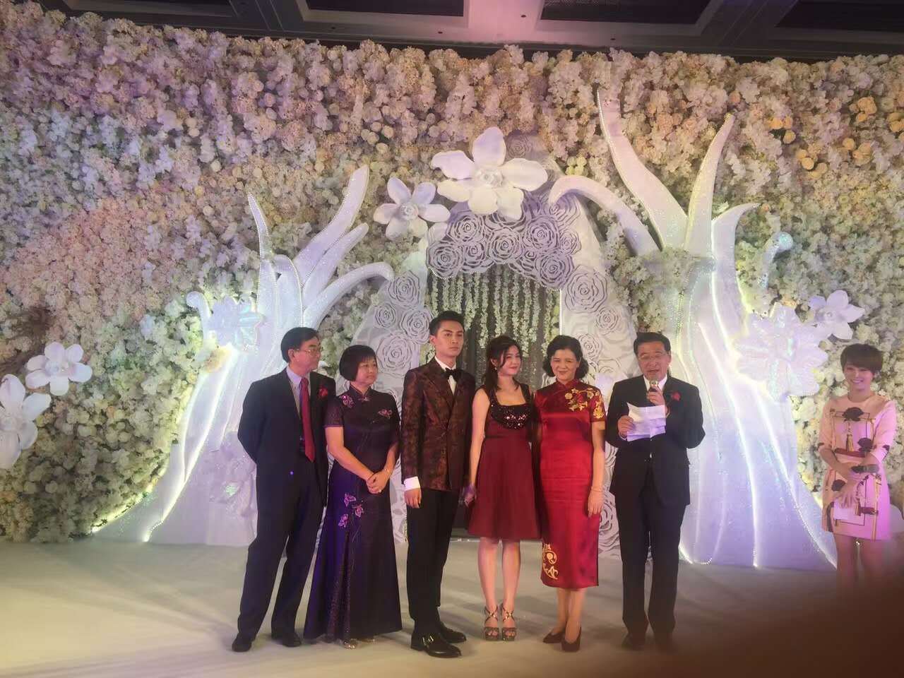 陈晓陈妍希婚礼精彩视频全集 神雕侠侣婚礼现场gif动态大图