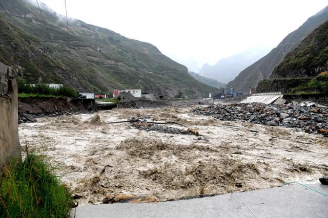 汶川暴雨17乡镇受灾遇难人数至7人，四川启动IV级防汛应急响应