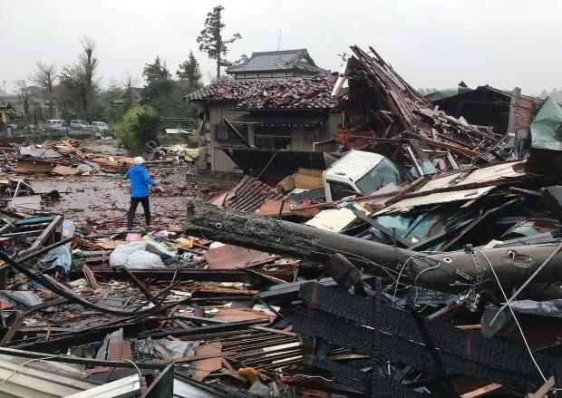 “海贝思”登陆日本，暴风雨60年一遇，700万人逃离家园