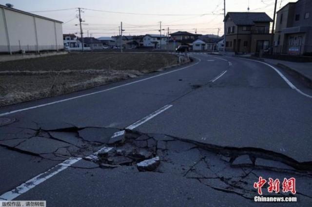 日本首相:强震已导致4人死亡 100秒看日本深夜3次强震