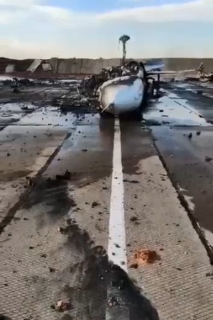 克里米亚机场发生爆炸 克里米亚一机场发生爆炸已致1死9伤:爆炸,非袭击