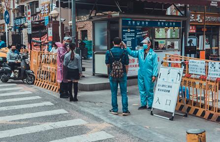 疫情结束_告别三年疫情的句子_2023年4月疫情恢复