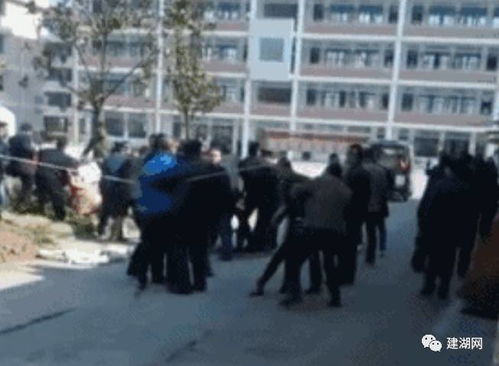 18岁坠河身亡男孩家属不同意尸检_18 岁坠河身亡男孩家属为何不同意尸检？