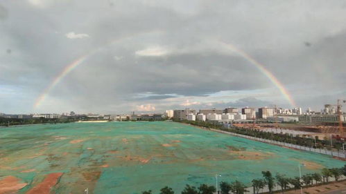 #南昌天气#南昌遭遇极端天气：乌云压城，白昼变黑夜，风雨雷电冰雹肆虐