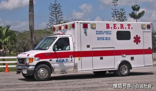 醉酒男溜出医院还顺走救护车_山东一男子因醉驾被送医 劫走救护车狂奔90公里